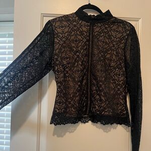 Wilfred Adrienne Lined Mock Neck Longsleeve Lace Blouse